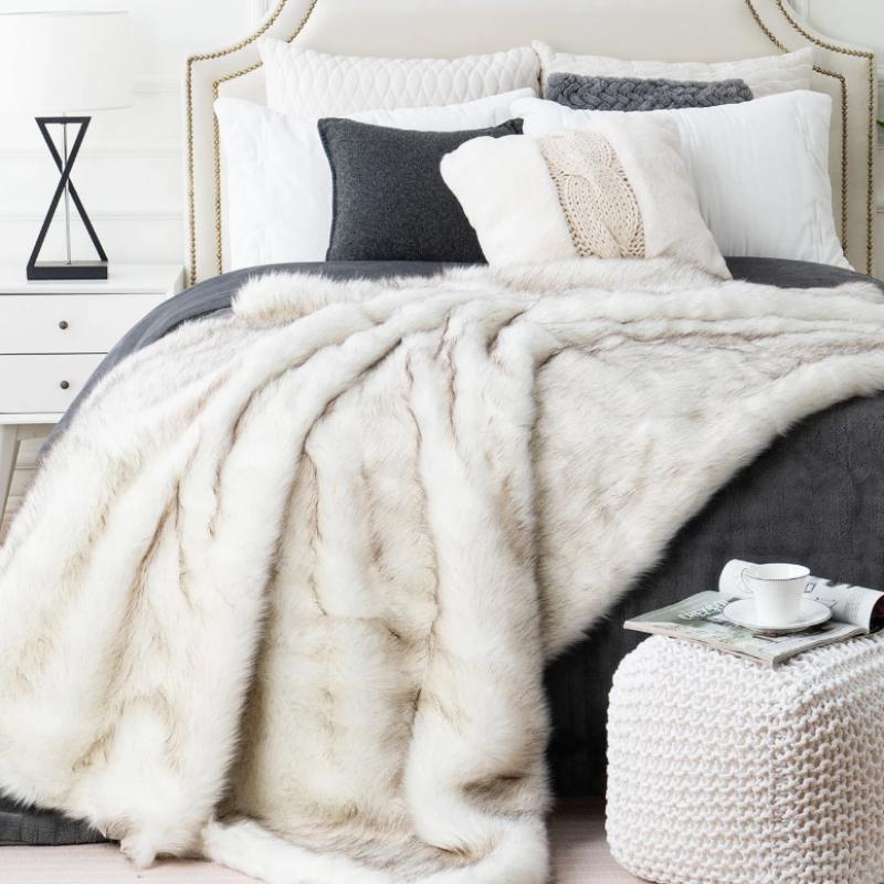 Luxury Fox Fur Throw Blanket Winter Warm Fluffy Soft Blankets Bedspread on the Bed Faux Fur Blanket Plaid Throw for Sofa towel