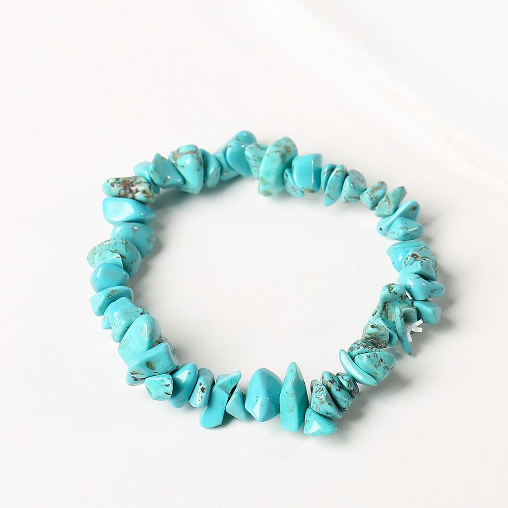 Elastisches Armband mit natürlichem Citrin-Chip: Unregelmäßige Rohsteinperlen in einem frischen, vielseitigen Stil