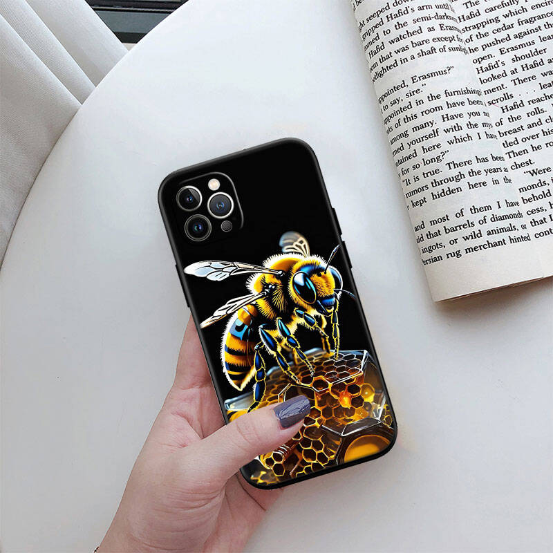 MH20 Bees Cartoon New Shell Phone Case for Xiaomi Poco F5 F6 C40 C65 C55 C50 C51 M7 X7 C75 M6 C71 F7 C85 F8 Pro Ultra