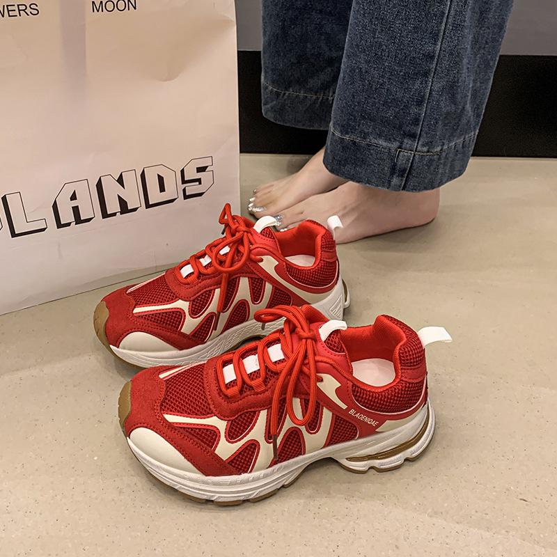 

Autumn new platform women s brown muffin sports dad shoes versatile retro casual 39 красный