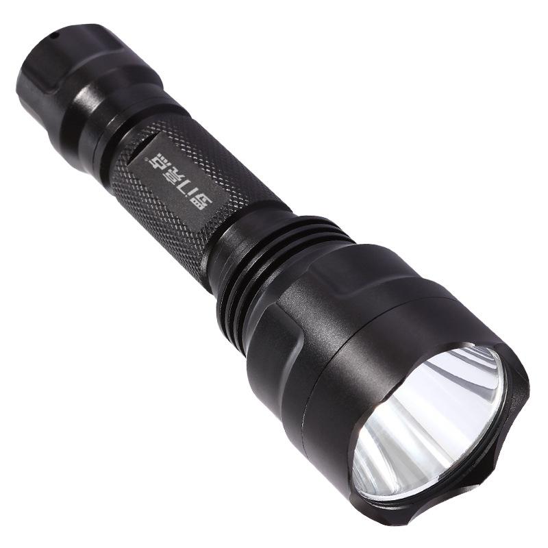 1 Piece C8 200Lm 300M Range Tactical Hunting Led Torch For Night Riding Camping Hiking 18650 Super Led Flashlight