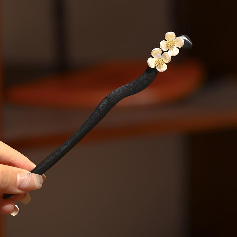 

Women s Retro Hair Stick Black Wooden Handle White Flower Gold Center Elegant Design Traditional Casual Size fits all
