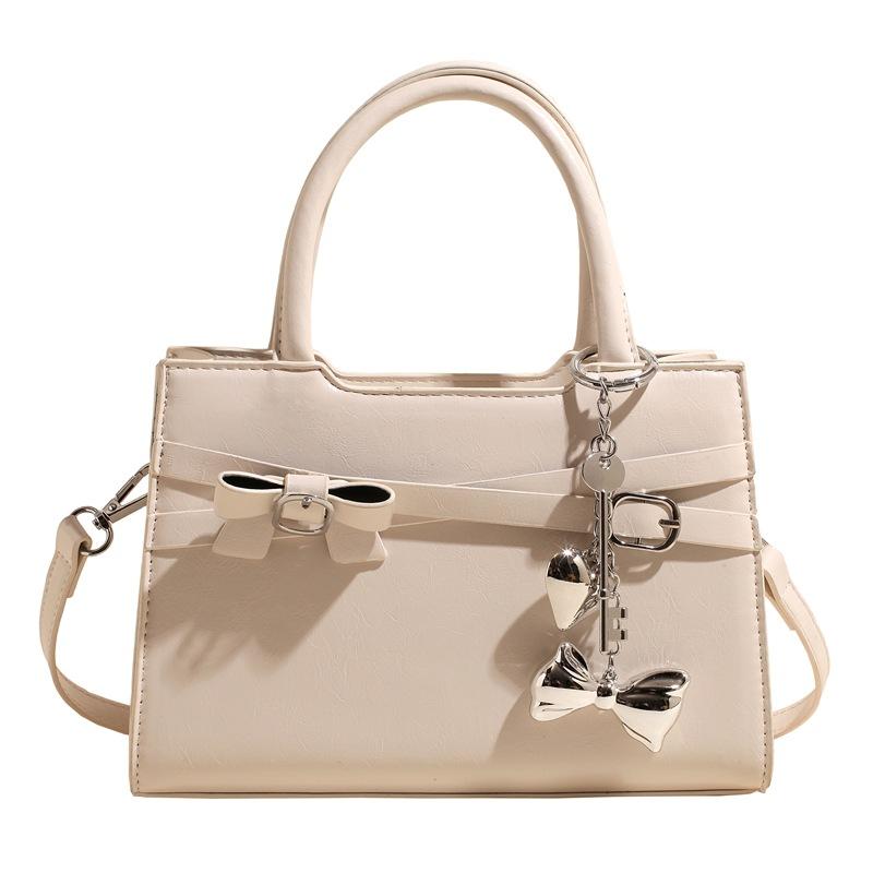 

High-end niche bag women s spring and summer new shoulder messenger bag casual women s hand bag no pendant белый