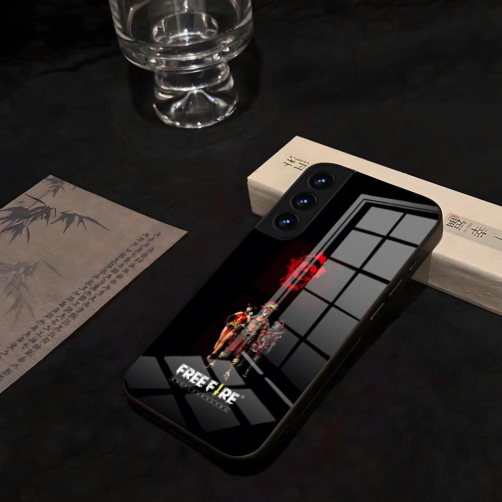 Etui na Telefon Gra Free Fire 2025 Szkło Gorące Dla Samsung S 25 24 Ultra Plus 23 22 21 20 A 34 54 53 Anti Peeping Note20 M 54 Pokrowiec