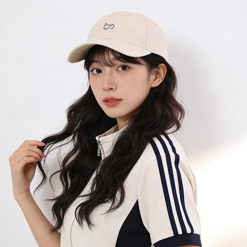Baseball cap Street casual versatile male and female couples spring and summer travel shade cap Regular size