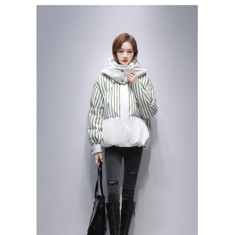 Short Winter Puffer Jacket Women Youth Fashion Quilted Coat Small Size High Quality Brand