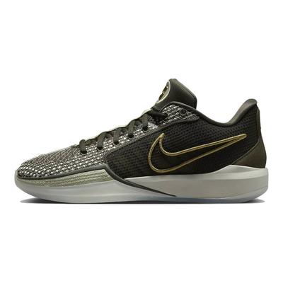Nike Sabrina 1 EP Dedication Scarpe da Ginnastica da Donna Verde Cargo-Kaki Oro Metallizzato HF5517-302
