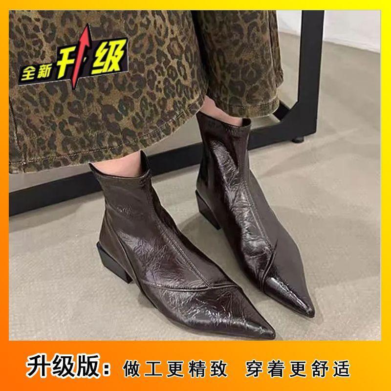 French retro high-end fashion short boots winter versatile temperament thin boots pointed thick heel short boots