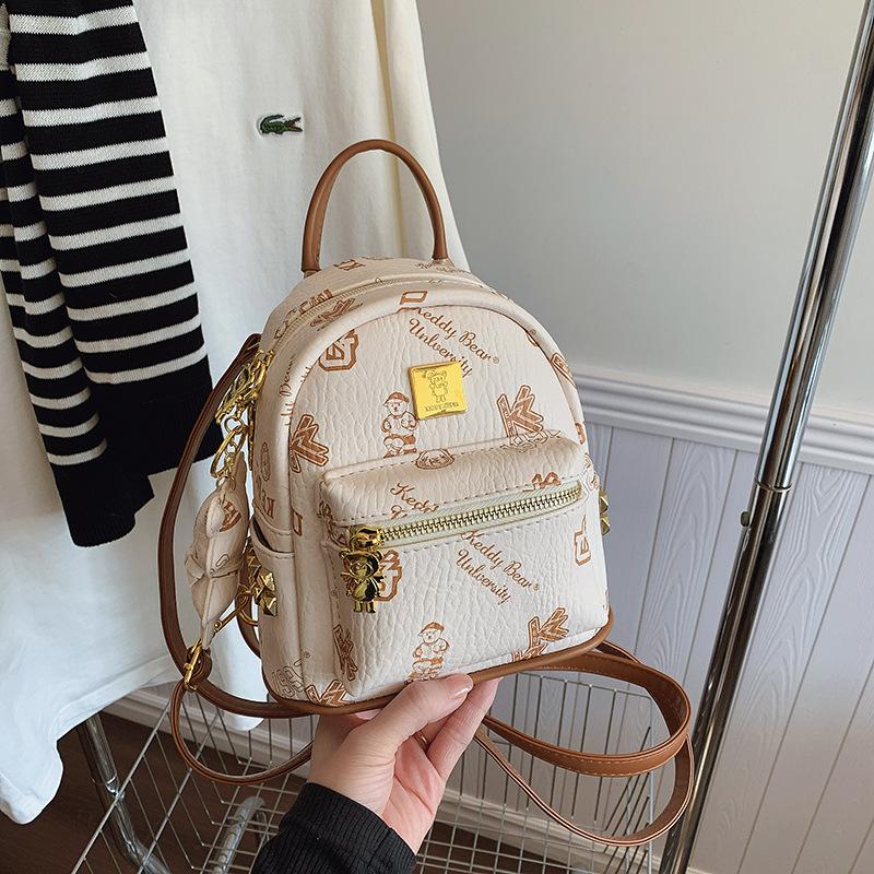 Niche new student schoolbag women spring and summer fashion casual small backpack leisure travel backpack