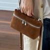 Fashionable Lunch Box Bag, Niche Retro Box Bag, Casual and Stylish Shoulder Bag with A Slanted Design