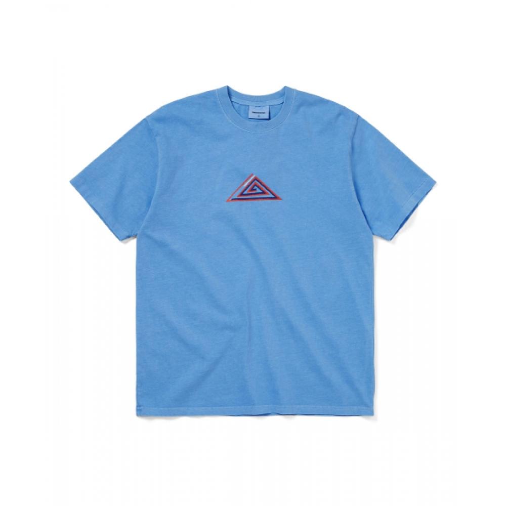 

Thisisneverthat Spiral Triangle Tee Blue Model XL