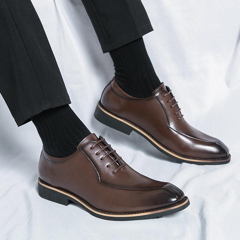 Fashionable Men Spring Pointed Cowhide Business Casual Leather Shoes British Style Men New Comfortable Lace Up Gentleman's Shoes