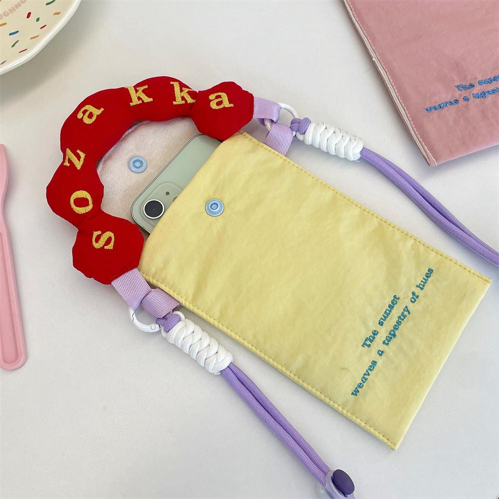 Casual Embroidered Polyester Phone Bag With Snap Closure For Daily Use