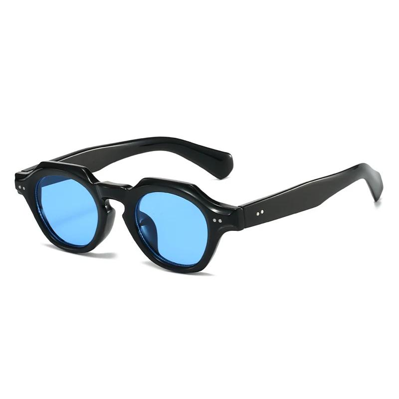 New Fashion Small Polygon Square Sunglasses Women Retro Rivets Shades UV400 Men Red Blue Sun Glasses
