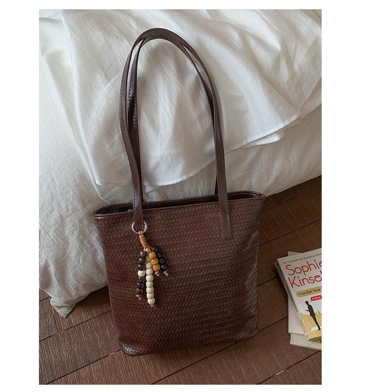 

Портативная рабочая сумка-тоут в корейском стиле, женская, новая, 2025, повседневная, большой вместимости, модная сумка на плечо/подмышку кофейный