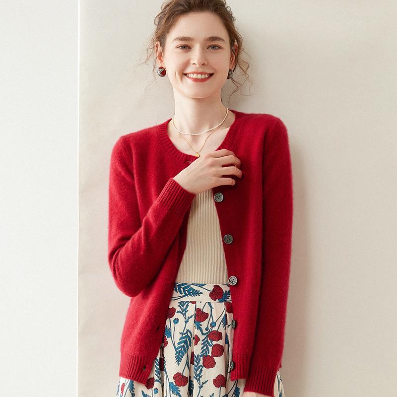 2025 Women's Cashmere Round Neck Loose Knit Sweater - Soft, Fluffy, Versatile Outerwear for Autumn and Winter