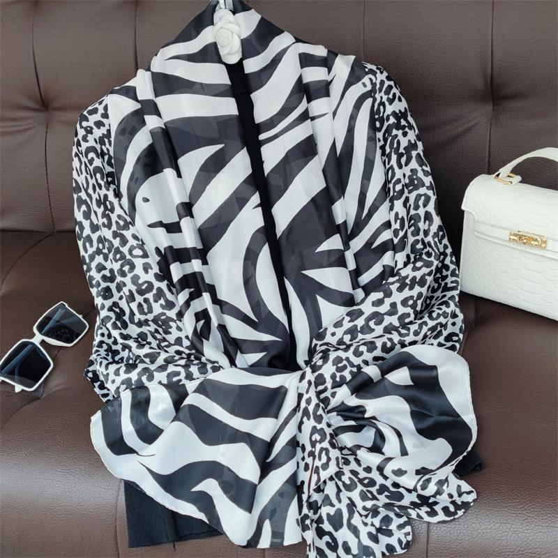 180*90cm muffler fashion Luxury Brand Scarf Women New Style Fashion Color Matching Print Silk Lady Popular Headcloth Beach Shawl