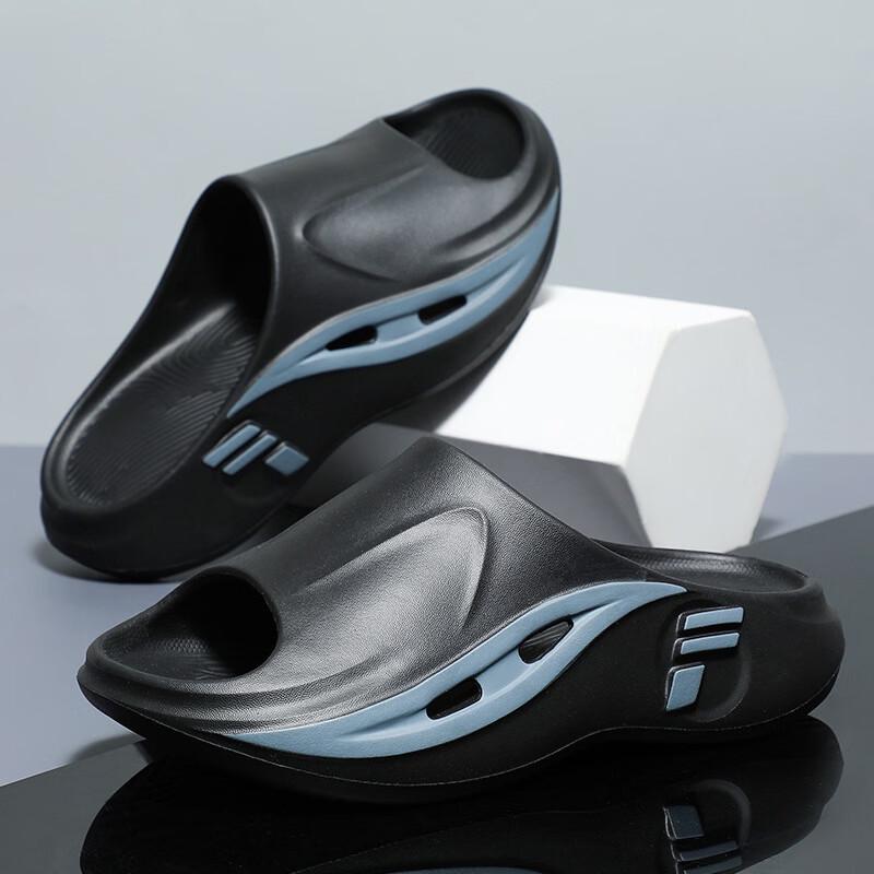 Changbaosen Men s Cloud Comfort Slippers