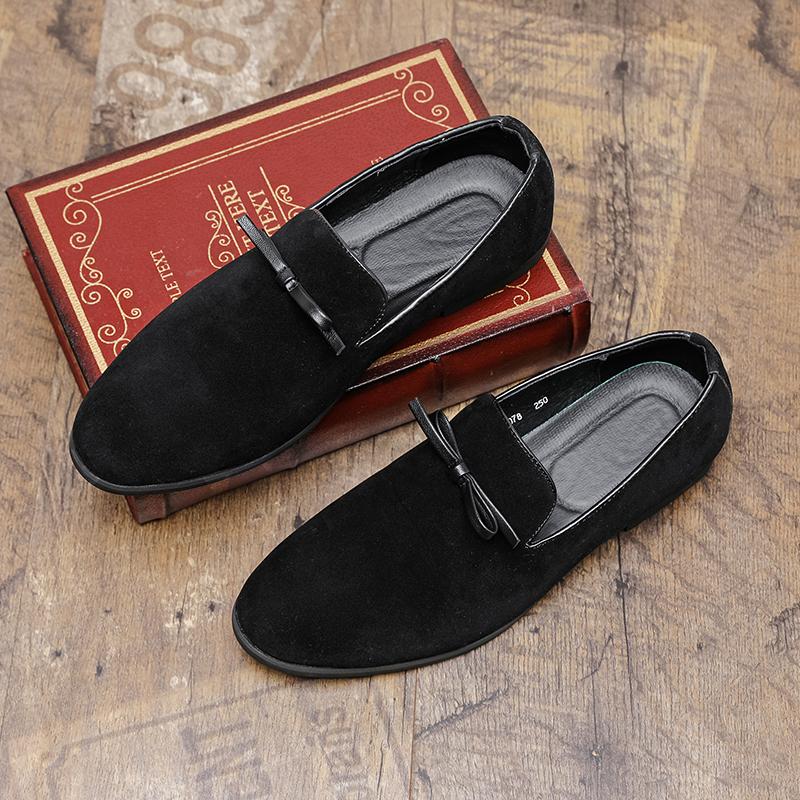 Fashion Leather Shoes Casual Business Shoes for Men Dress Tenis De Hombre Moccasins Mokasin Tenis Caballero Designer