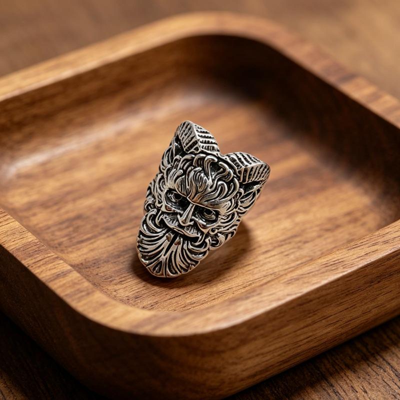 Men's Retro Demon Eye Punk Ring – Stylish, Single Finger, Personality Jewelry for Boys