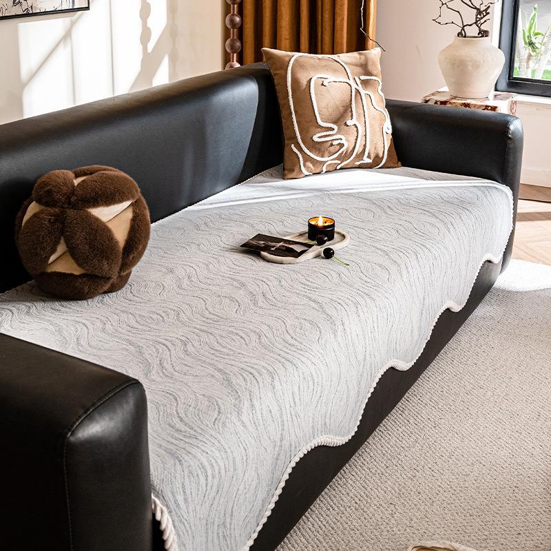 

Подушка для дивана неправильной формы 2025 новая шениловая прямая рядная подушка для сиденья всесезонная универсальная нескользящая накидка накидка ткань полотенце 70*70cm