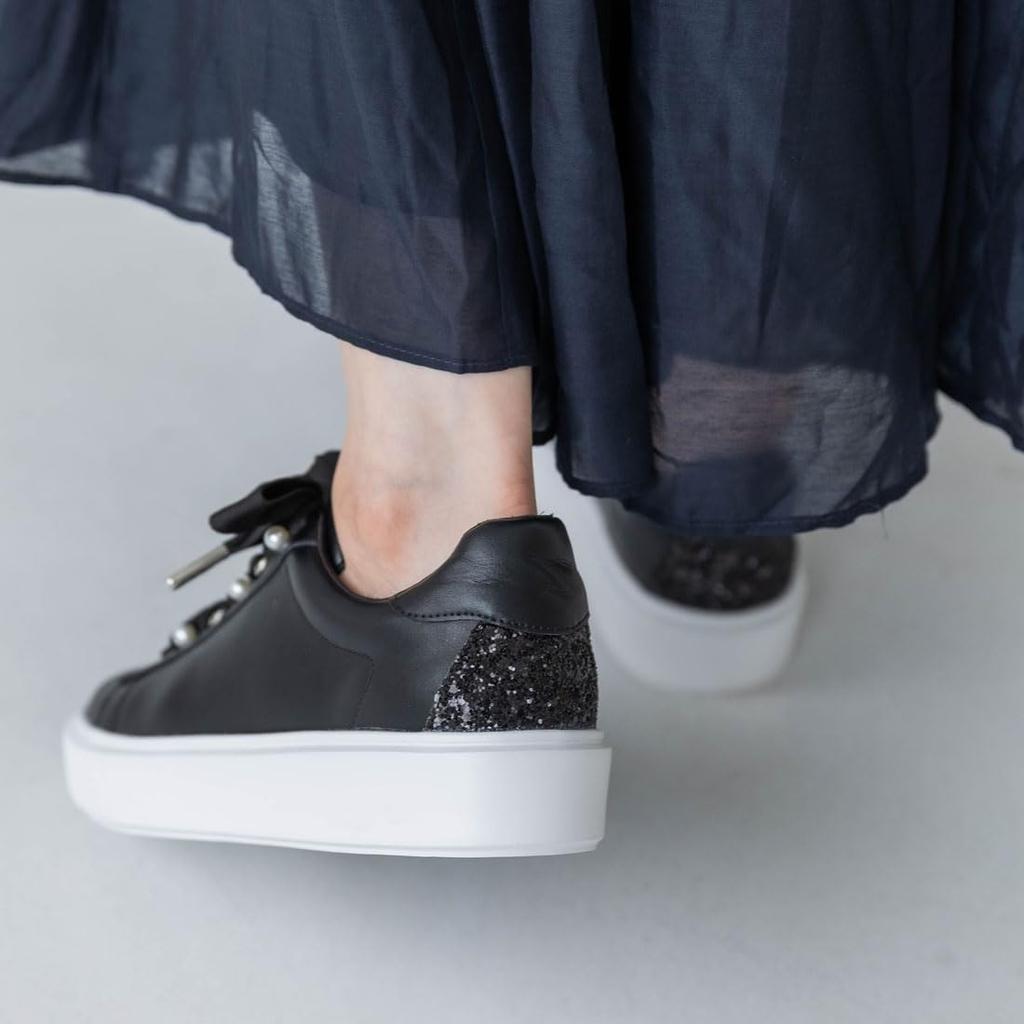 [Evol] Soft Pearl Stone Sneakers, Sizes S-LL