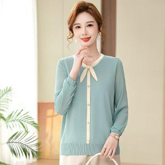 

Mom s Plus-Size Stylish Spring T-Shirt for Middle-Aged Women 2XL світло-зелений колір