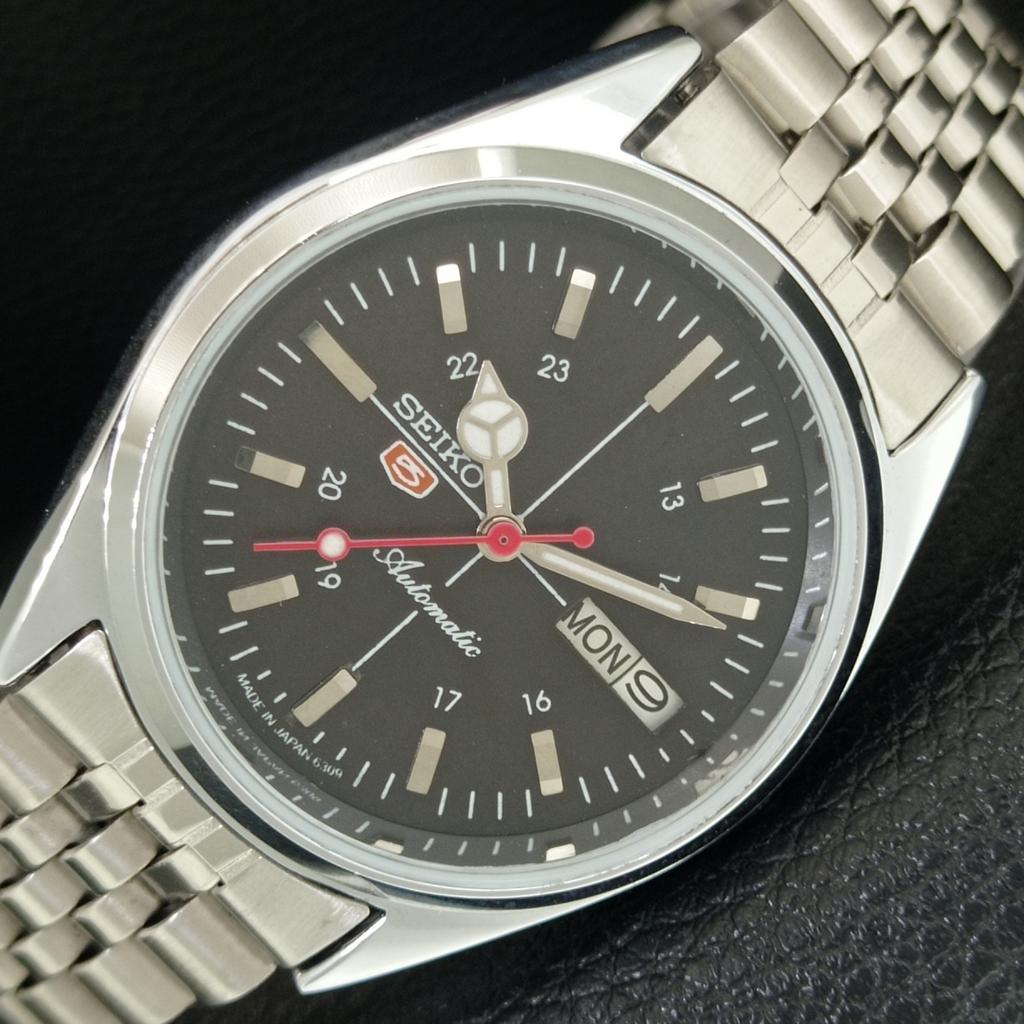 

REFURBISHED SEIKO 5 AUTOMATIC 6309A VINTAGE JAPAN MENS BLACK WATCH a442811-1