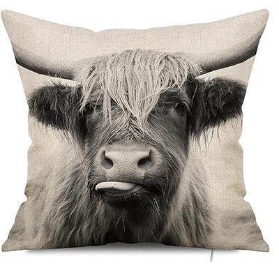 Highland Cow Throw Pillowcase, Decorative Cow Print Linen Pillowcase Sofa Cushion Living Room Car Bedroom Cushion Cover