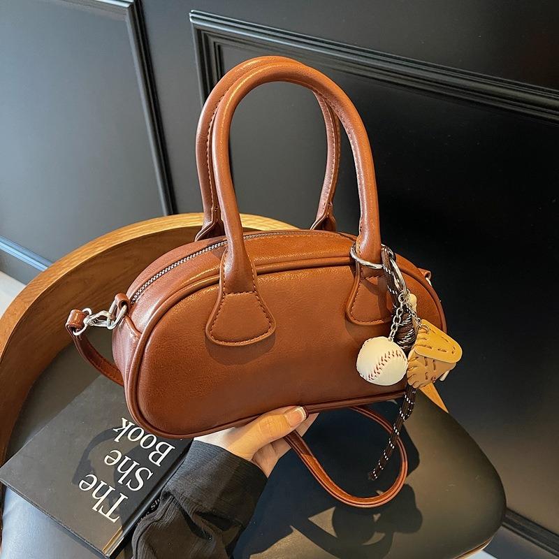 Premium Maillard Retro Bag Women's New Autumn and Winter Versatile Messenger Bag Hand Carry Bowling Bag