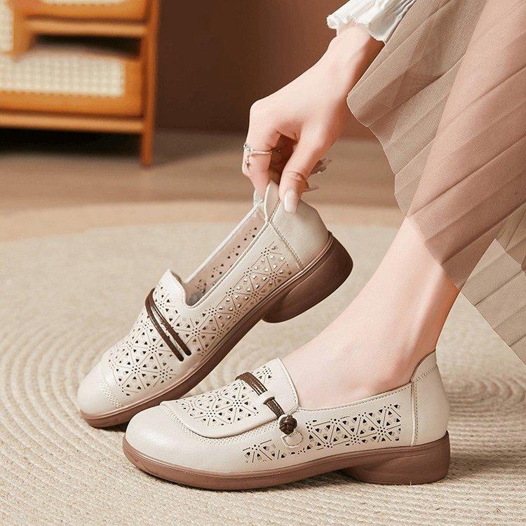 

Hollow leather shoes 2025 new summer mother shoes sandals comfortable soft sole in the elderly women s shoes flat hole shoes 39