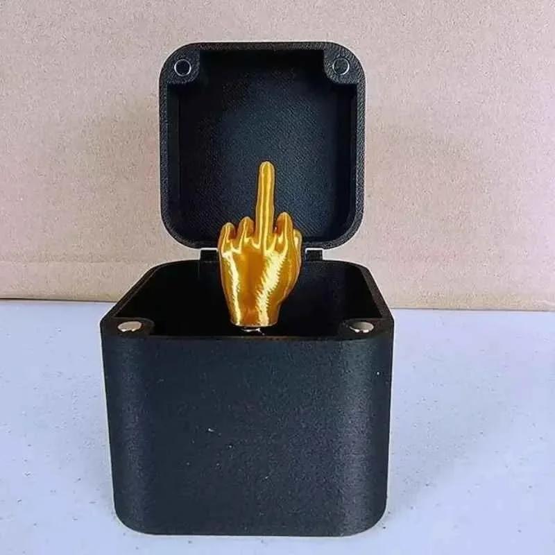 1/2pcs Out of The Box Pop-up Middle Finger Gift Box Desk Home Decor Gifts Middle Finger Novelty Christmas Funny Prank Gifts