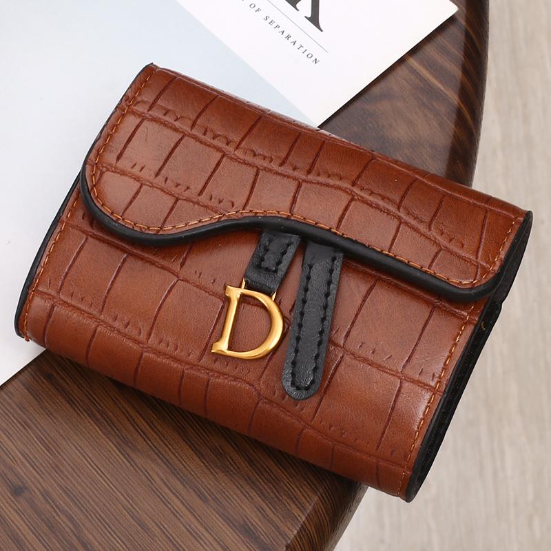 INS Small Women's Short Wallet 2023: Korean Crocodile Embossed D-Buckle Coin Purse & Tri-Fold Card Holder