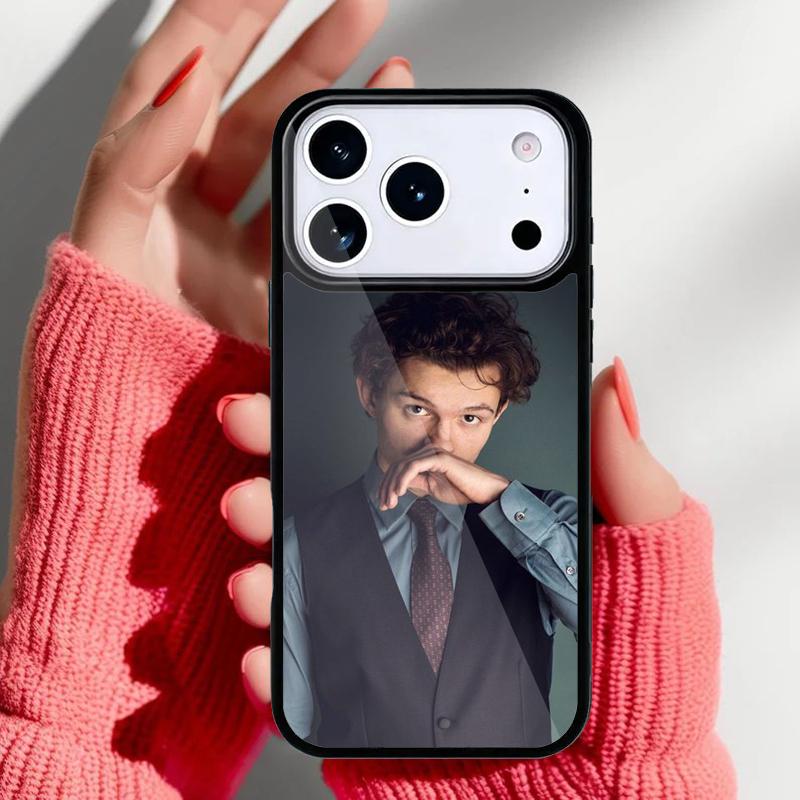 

Handsome Tom Holland Phone Case for iPhone 17 16 15 14 13 Pro Max Back Cover for 12 11 Pro Coque iPhone 16