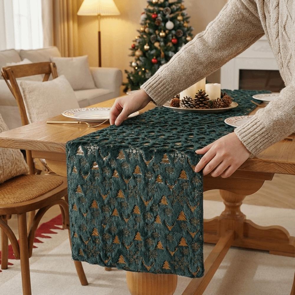 Embroidered Plush Table Flag Long Strip Cabinet Cover Towel Antlers Printed Tablecloth Home Dining