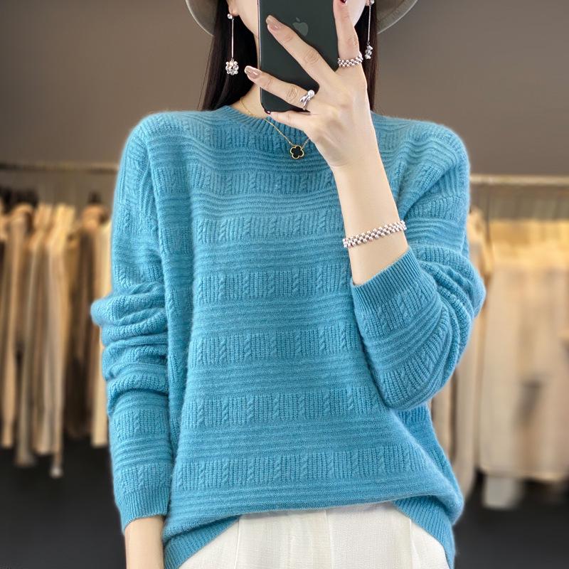 Women's Loose Wool Crochet Sweater - Round Neck Knitwear, Hollow Design, Autumn/Winter Versatile Style