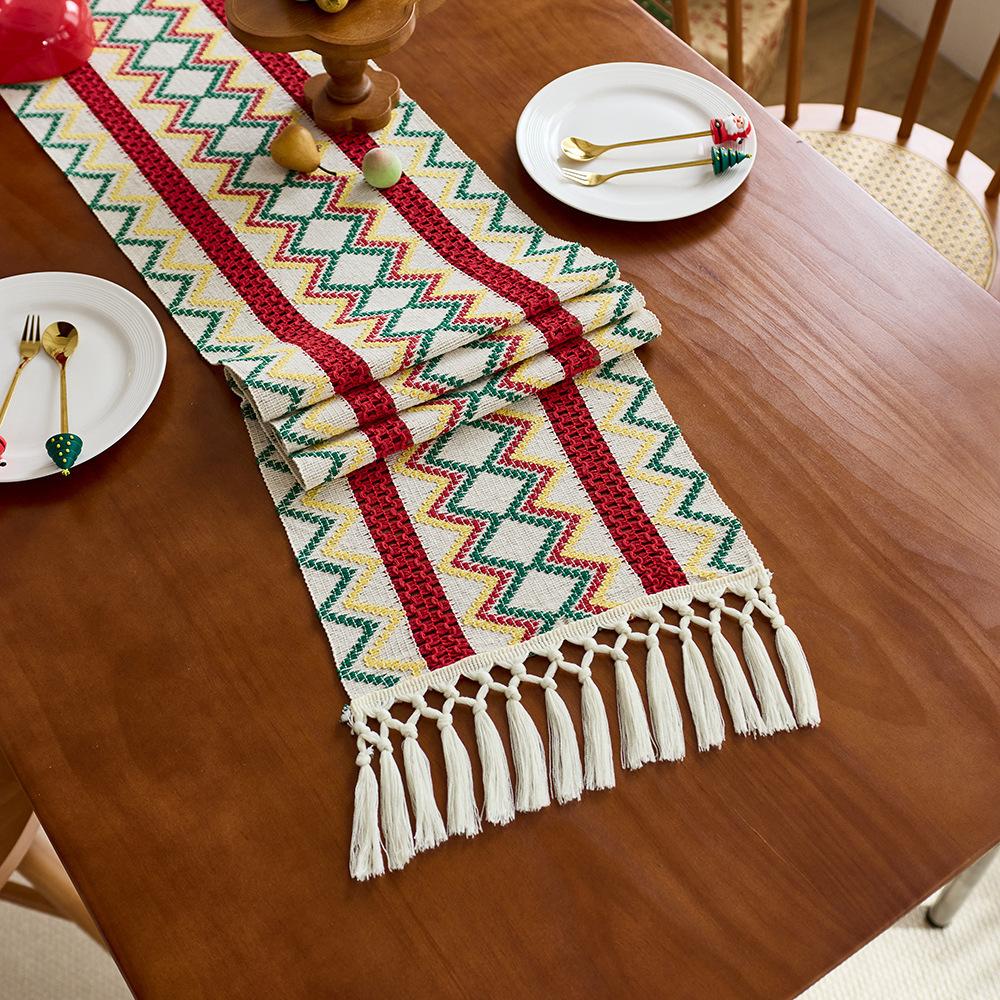 

Nordic style color matching table flag light luxury long cloth fringed festival tea table decoration light luxury style 30*50cm