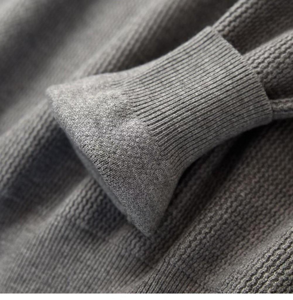 Men's Korean Retro V-Neck Polo Collar Knit Sweater for Autumn/Winter