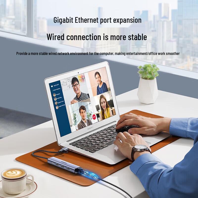 Ugreen CM475 USB to Gigabit Ethernet Adapter