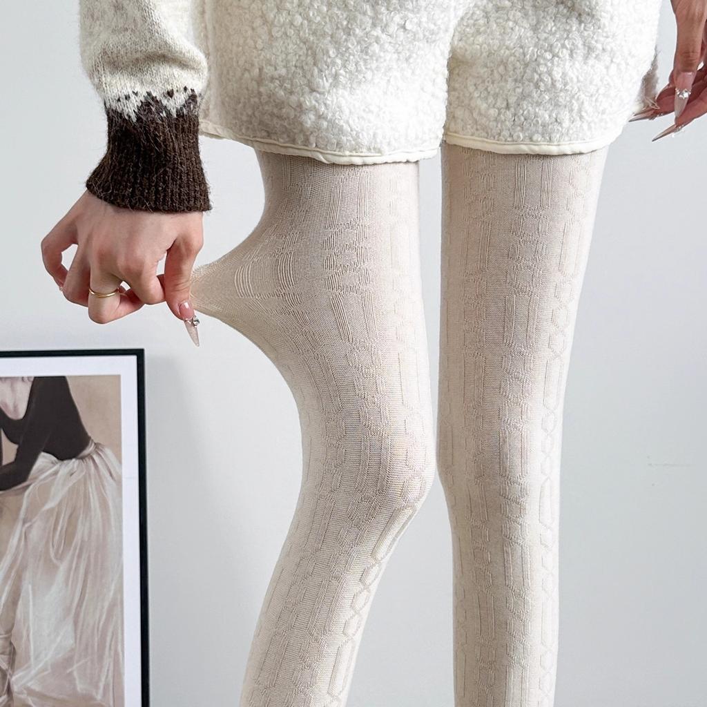 Korean Simple Vertical Striped Tights for Women Vintage Thermal Light Slimming Stockings Winter Versatile Pantyhose Leggings