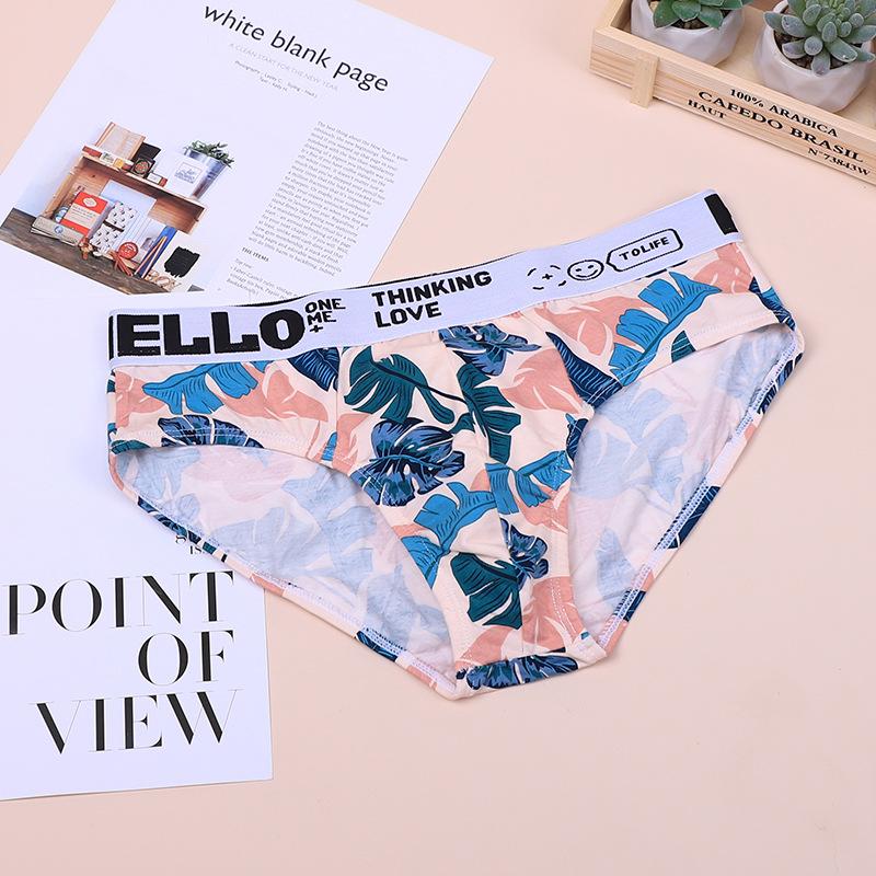 Printed Men's Underwear Loose Men's Triangle Pants Breathable Cotton Men's Large Triangle Pants