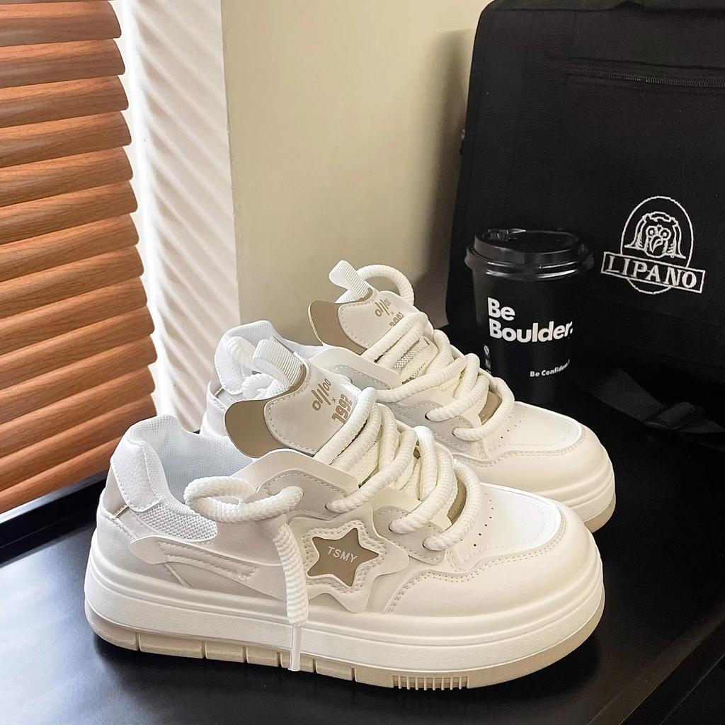 Fashion Women Platform Sneakers Star Design Lace Up Skateboard Flat Outdoor Comfortable Running Sports Shoes Tennis Jogging Sneakers