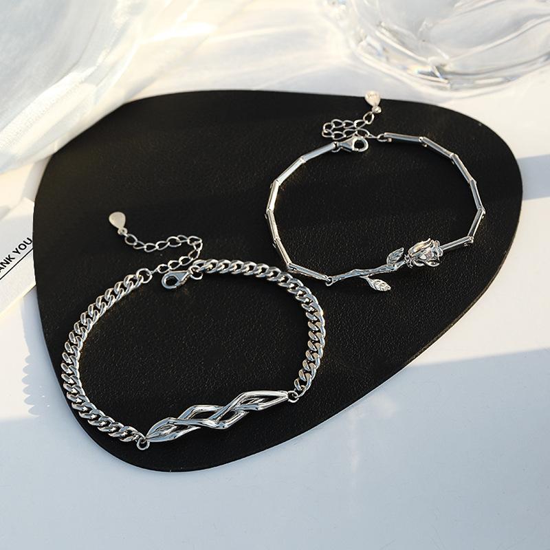 Thorns Rose Couple Bracelet, A Pair Of Men And Women, A Simple Design Sense, Niche Style Fashion Bracelet, One Piece Is Sent On Behalf Of Others.