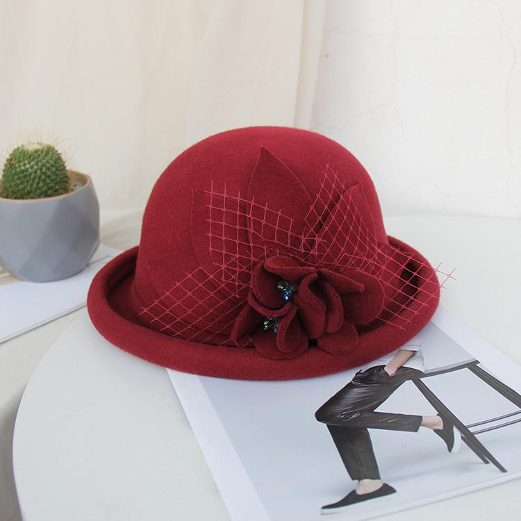 Hat Women'S Autumn And Winter Fashion Flower Bucket Hat Korean Version Of Crimped Wool Hat Women'S British Retro Bowler Hat