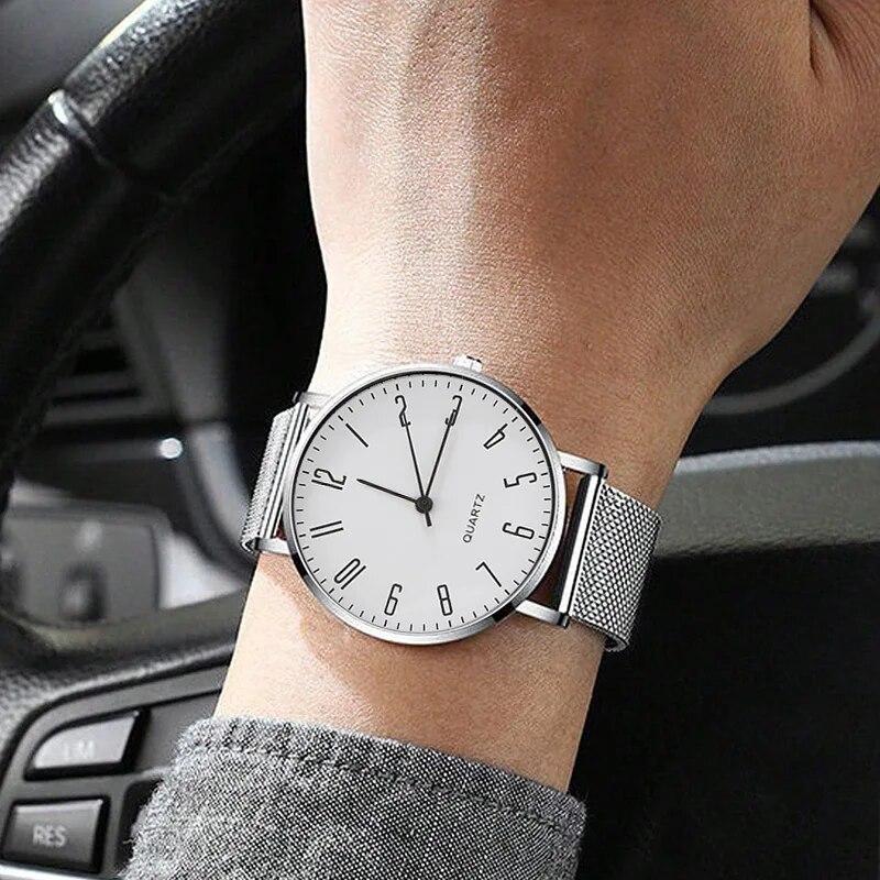 Herren Trend Einfach Lässig Mode Ultra Dünn Kalender Digital Luxus Business Silber Edelstahl Netz Quarz Armbanduhr