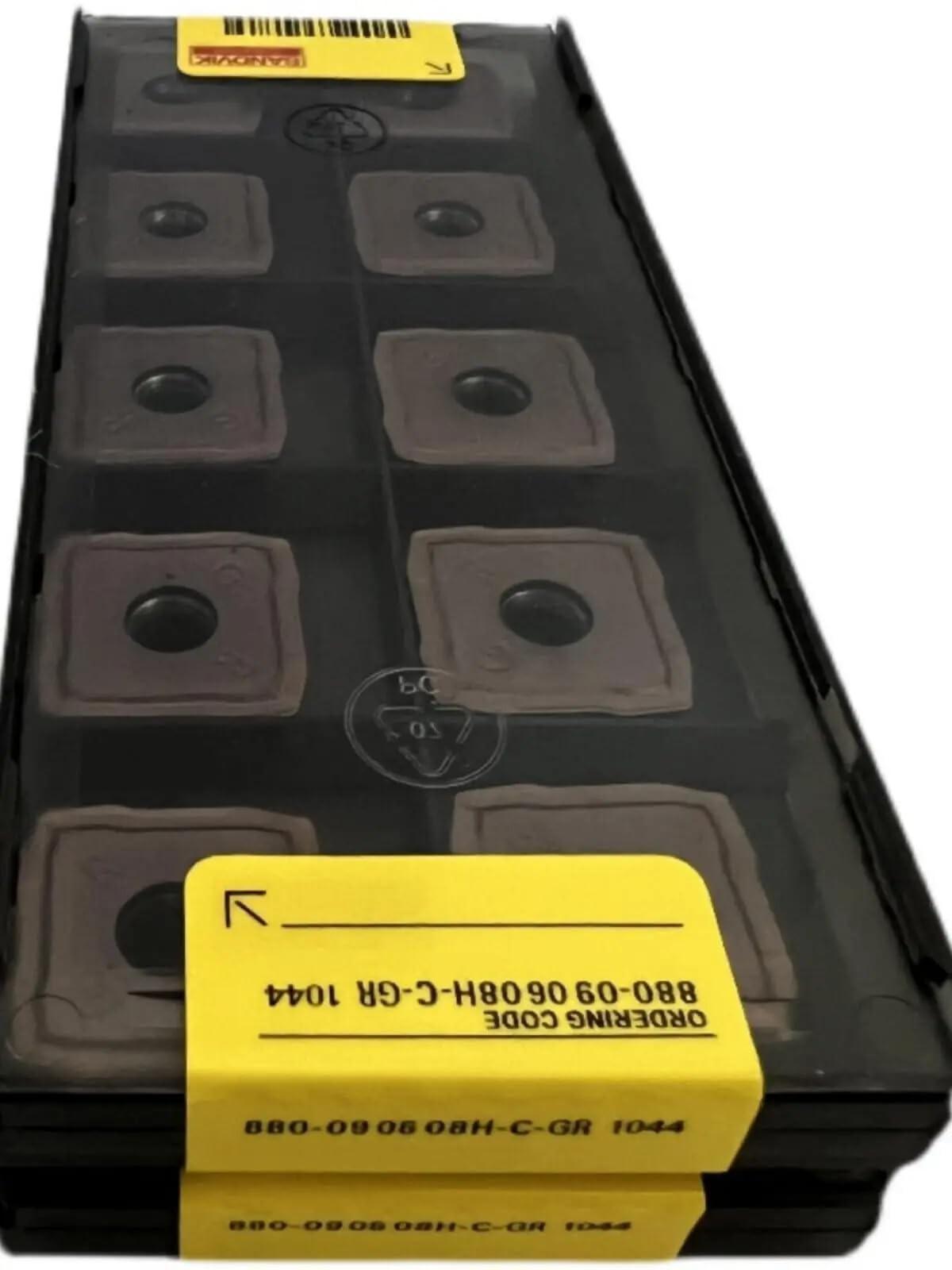 

Original Sandvik / 880-090608H-C-GR 1044 / CNC lathe carbide blade 10 PCS