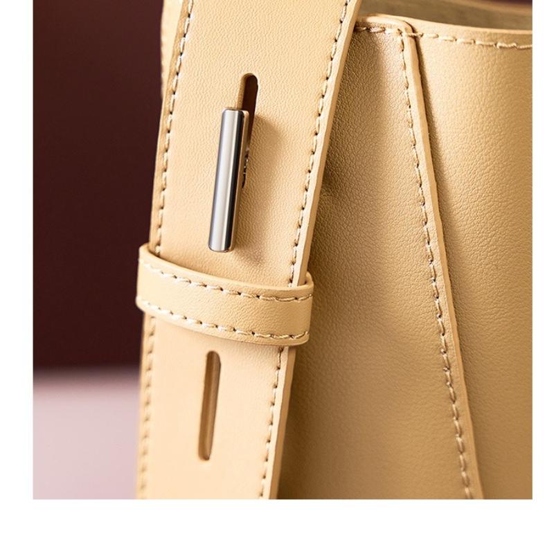 Genuine Leather Women's Messenger Bag Second Layer Cowhide Shopper Shoulder Bag Commuter Bucket Handbag Simple High-quality Female Tote Bag