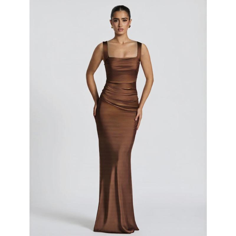 DZ European and American Style, Sexy Folds, High-end New Dress, Thin Suspender Temperament, Banquet Evening Dress, Long