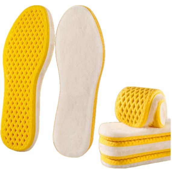Winter Unisex Thickened Wool Plush Insoles: Sweat-Absorbing, Breathable, and Super Soft