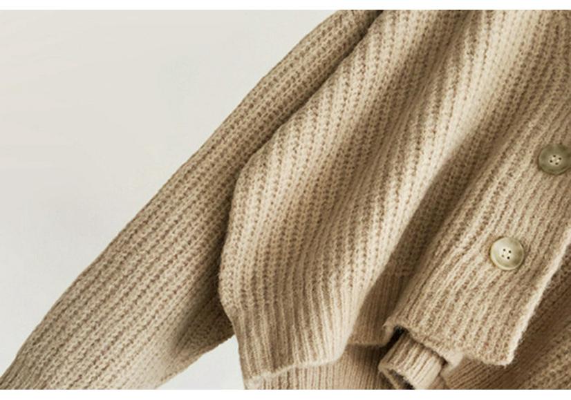 Women's Retro V-Neck Knitted Cardigan Sweater Coat - Autumn/Winter 2021 Collection